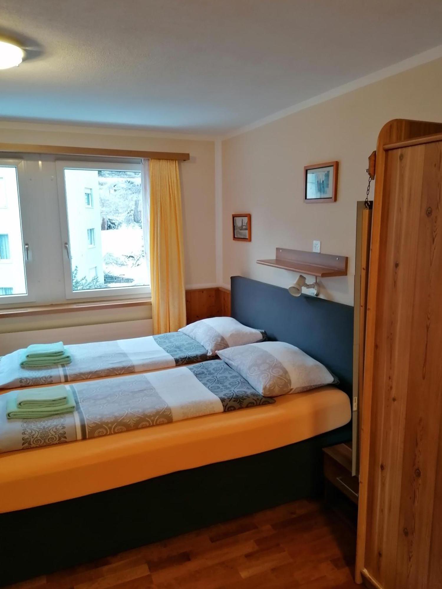 Hotel Stille St. Moritz Bagian luar foto