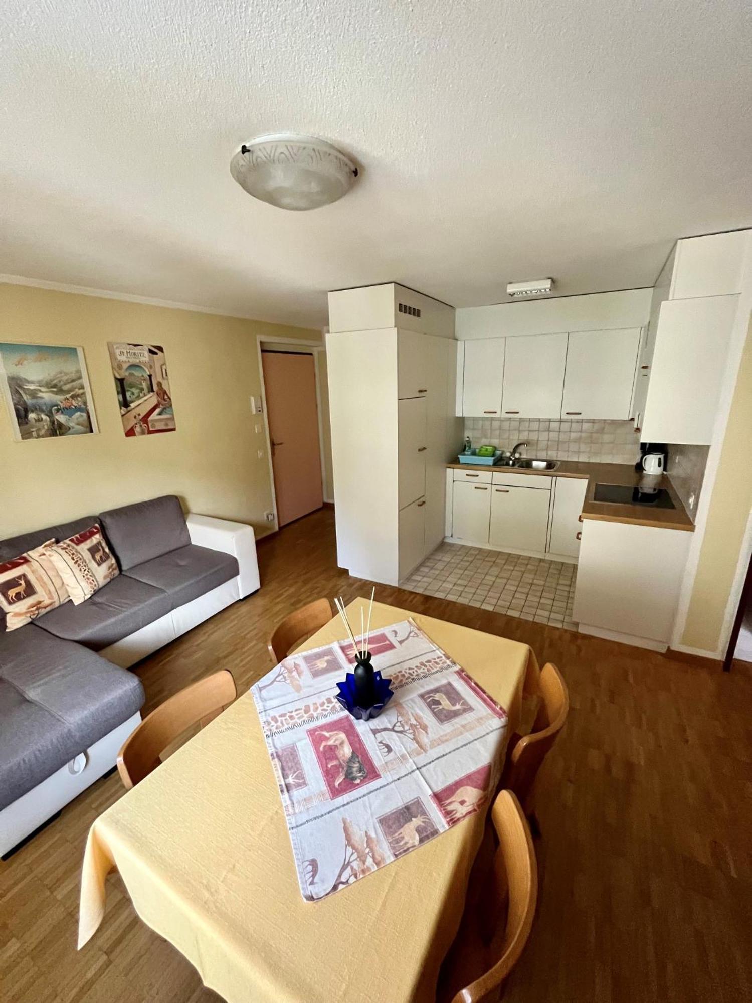 Hotel Stille St. Moritz Bagian luar foto